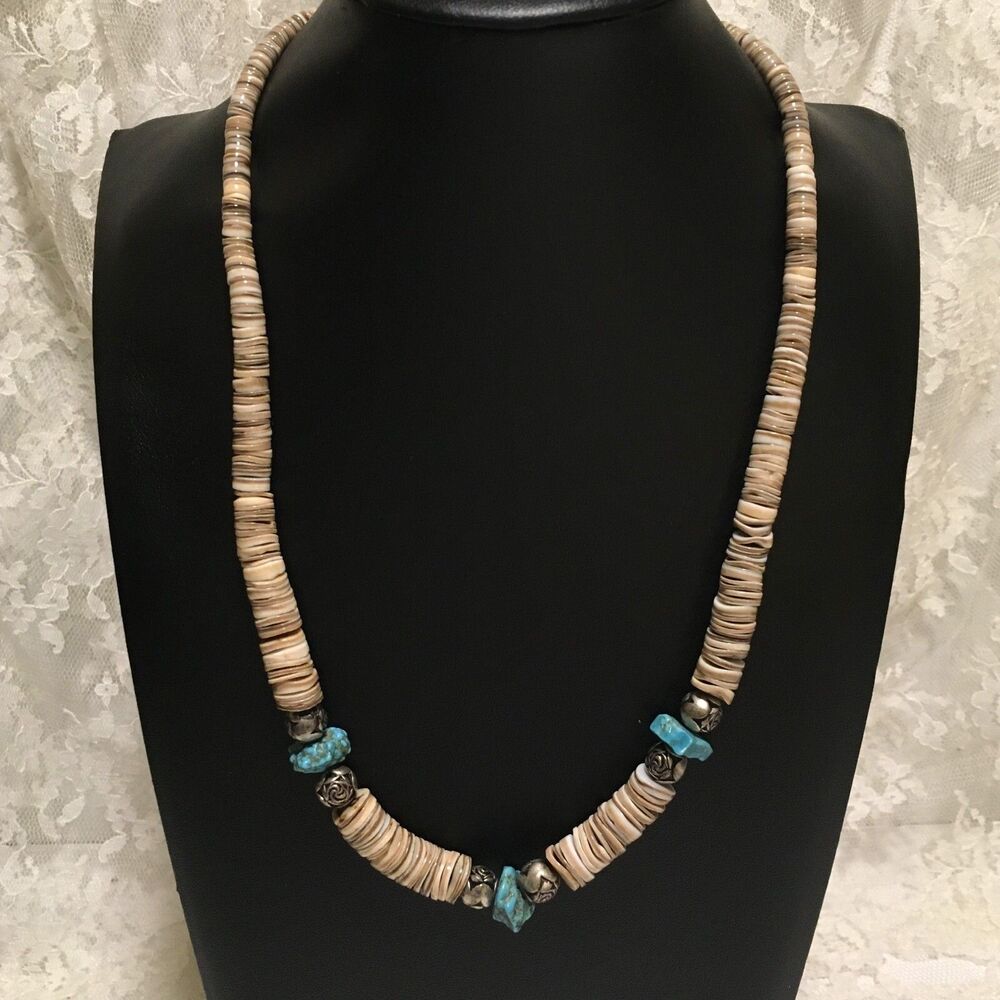 Vintage Heishi Bead Necklace Turquoise Beads Barrel Clasp 20" graduated